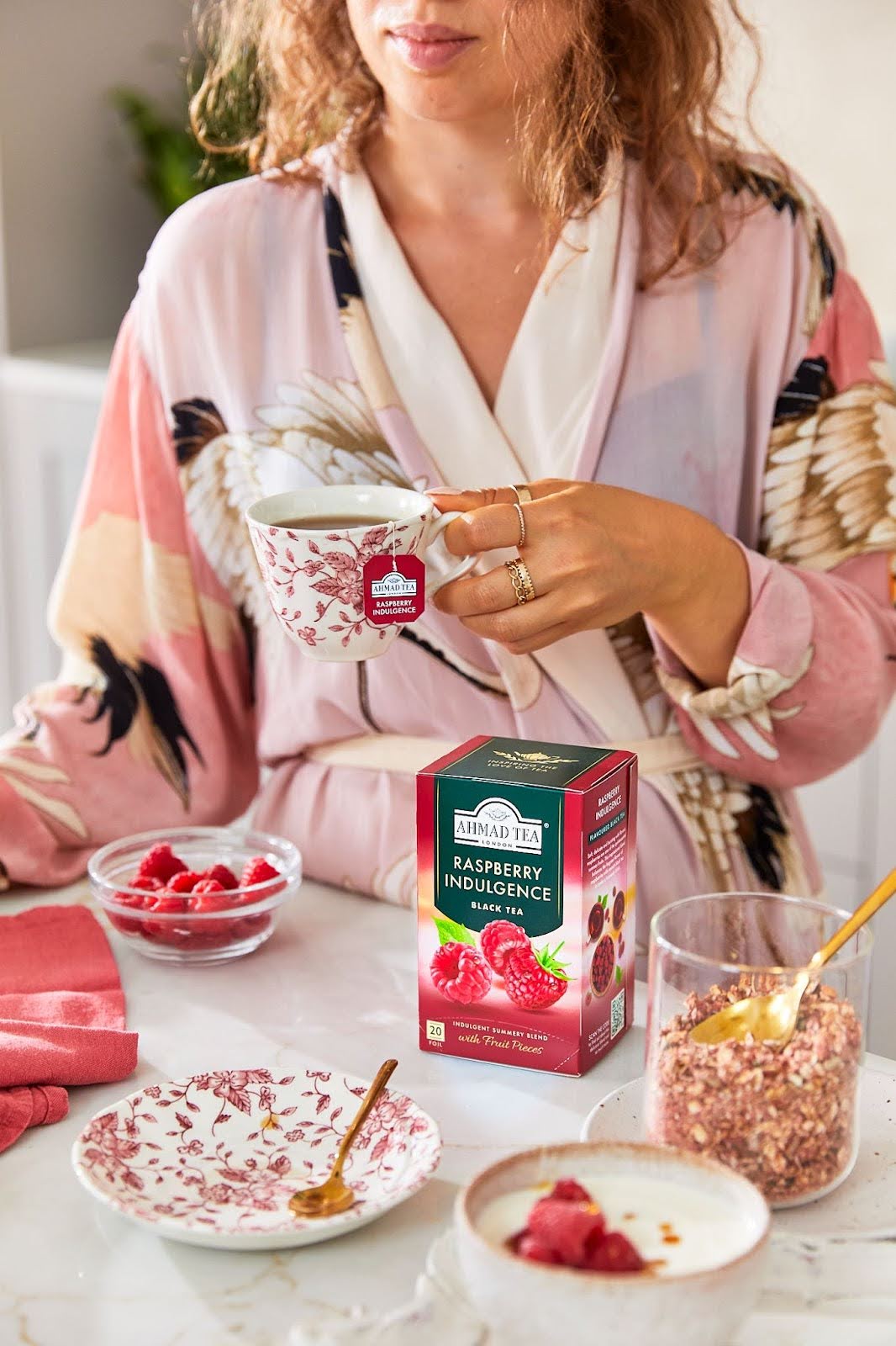 Ahmad Tea Raspberry Indulgence herbata czarna malinowa